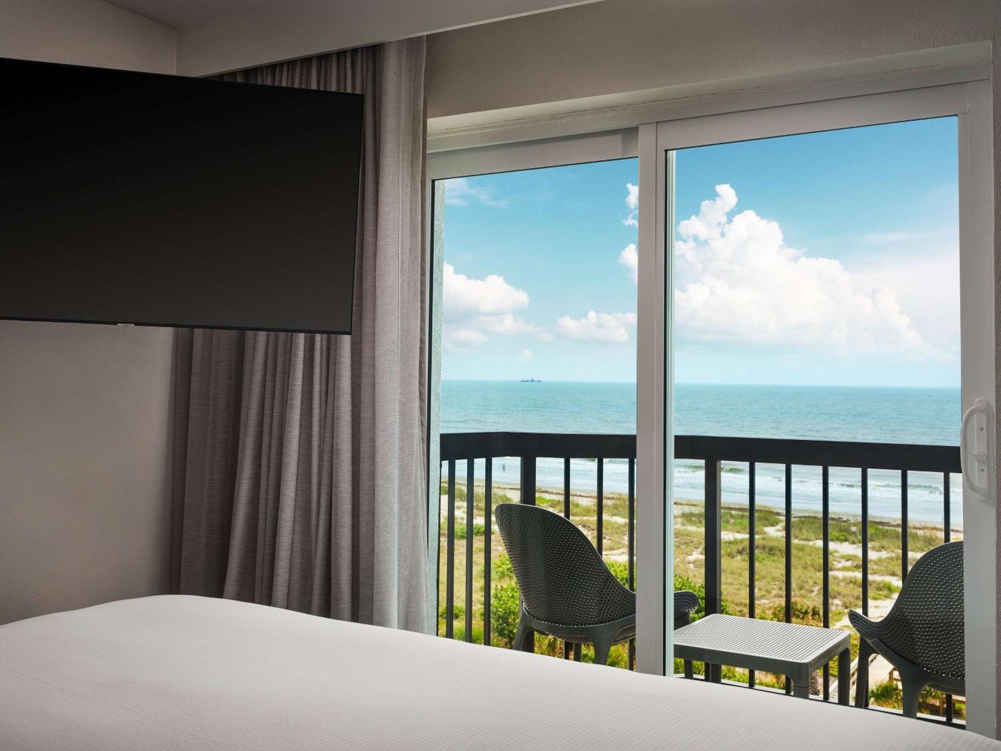ดับเบิ้ลทรี โคเคาบีช โอเชียนฟรอนต์ โฮเต็ล Hotel โคโคบีช ภายนอก รูปภาพ